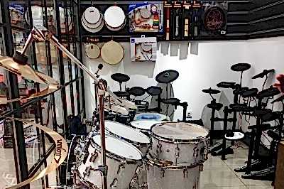 İstanbul, A Plus AVM Mağazası, Fotoğraf: (5/6)