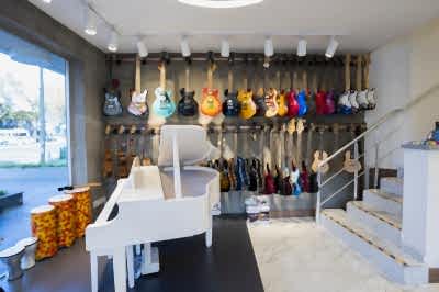 İstanbul, Etiler Akademi & Mağazası, Fotoğraf: (7/10)